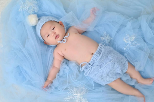 鞍山满月宝宝放屁臭 鞍山满月宝宝放屁臭